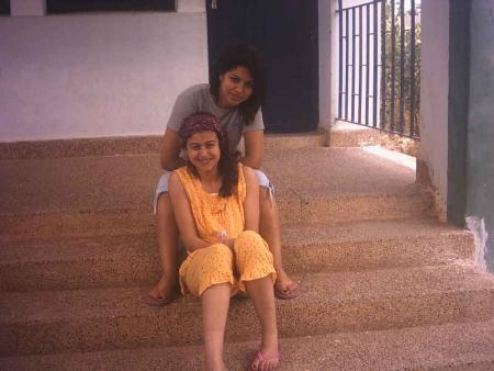 moi& hassnaa